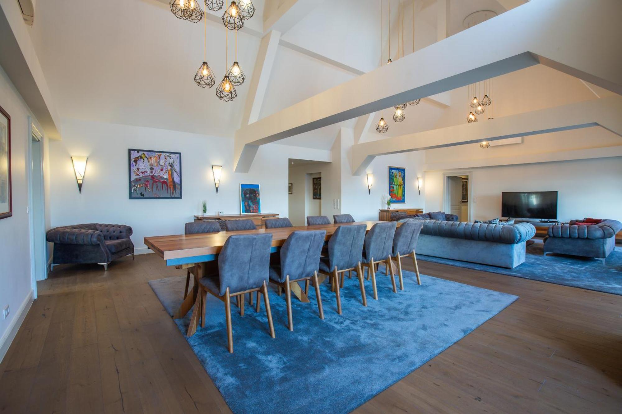 Zoya Luxury Residence ブダペスト 部屋 写真 The Common Room at the University of Roehampton
