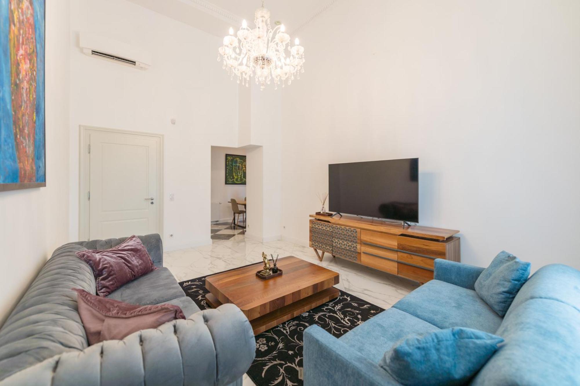 Zoya Luxury Residence ブダペスト エクステリア 写真 The living room